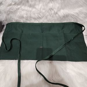 Waist‎ apron